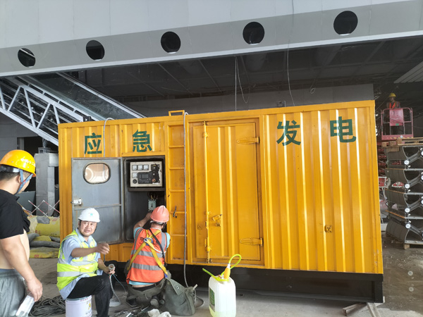 玉环怎样判断空气滤清器是否需要更换？